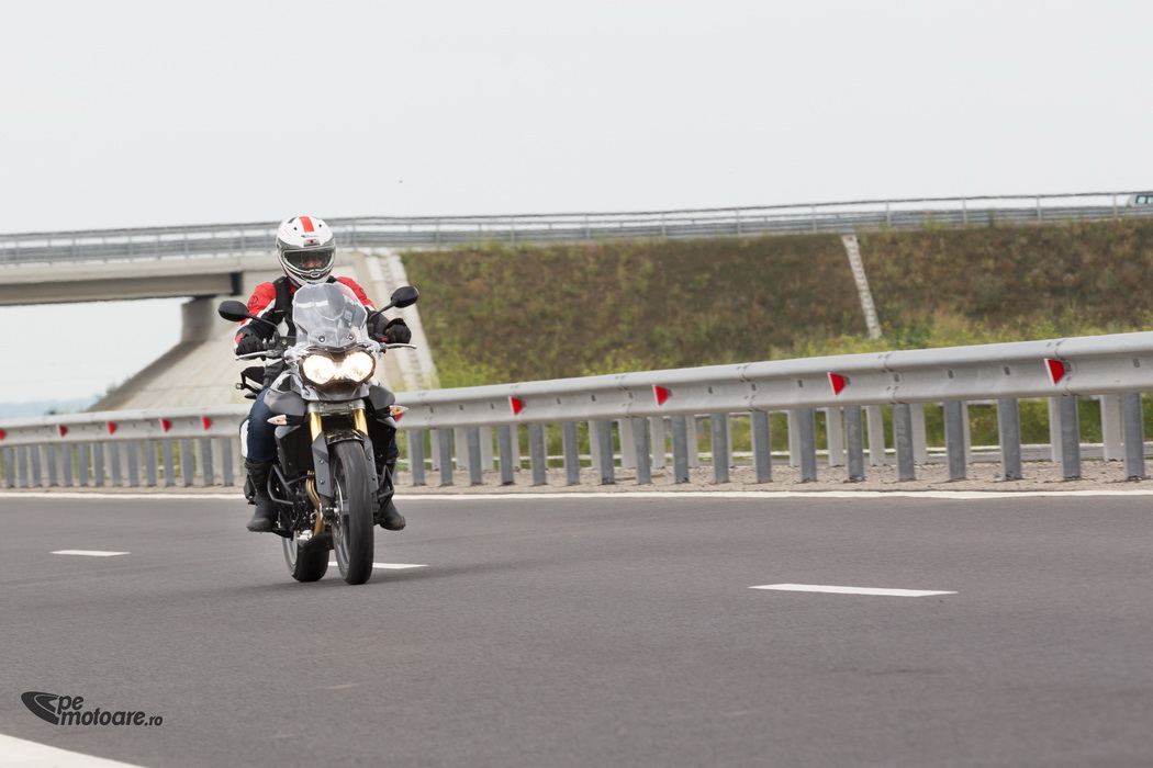 bmw f800 gs triumph tiger 800 (12)